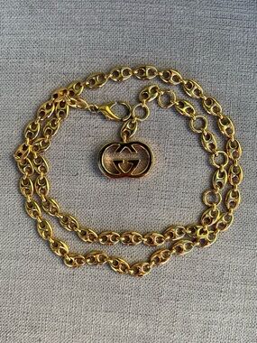 Vintage Rare 1970’s Gucci GG Logo Pendant Mariner Link Chain Belt Gold Plated